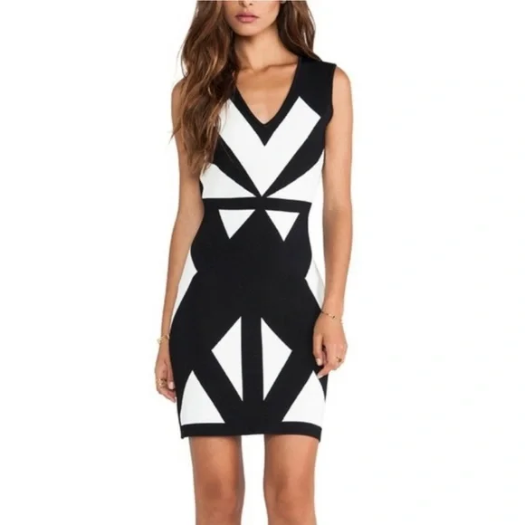 spaghetti strap dress bodycon Red Ribbed Midi Small Not lined Material composition Dark Green Satin Halter Jacket Size:40 kardashian